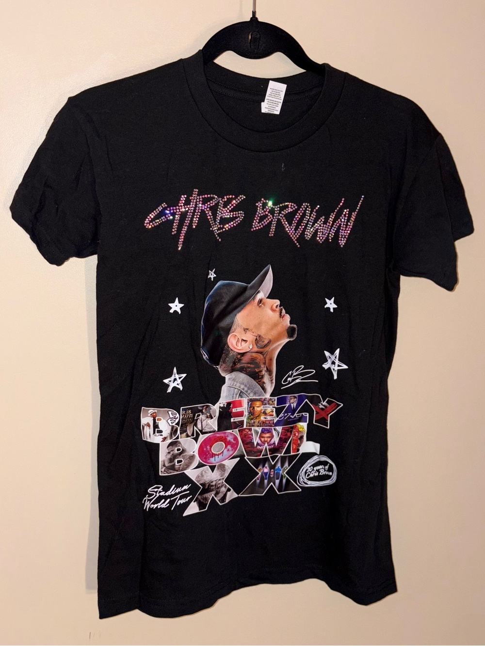 Chris Brown Bedazzled breezy bowl shirt